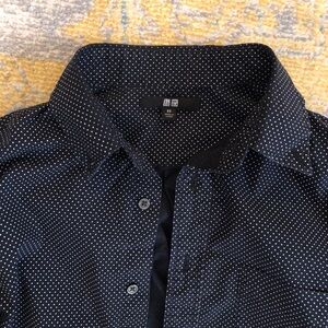 Uniqlo Polka Dot Dress Shirt Long Sleeve Button Up